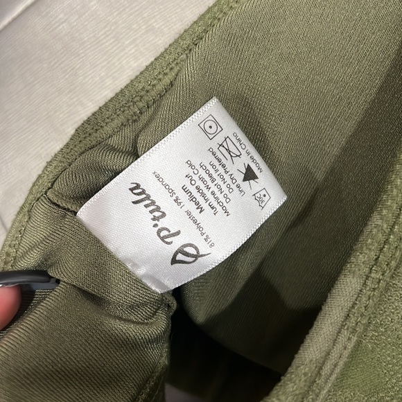 Ptula sports bra - Picture 3 of 3